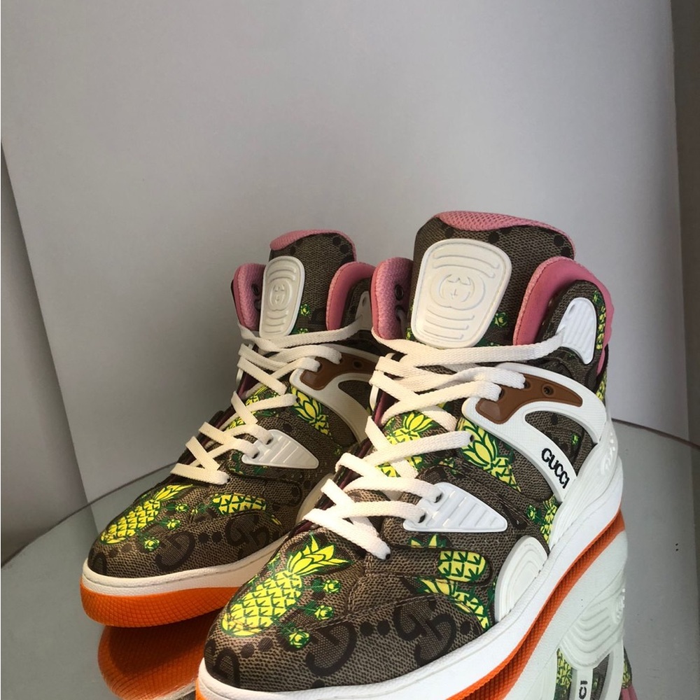 gucci pineapple collection sneakers barely used